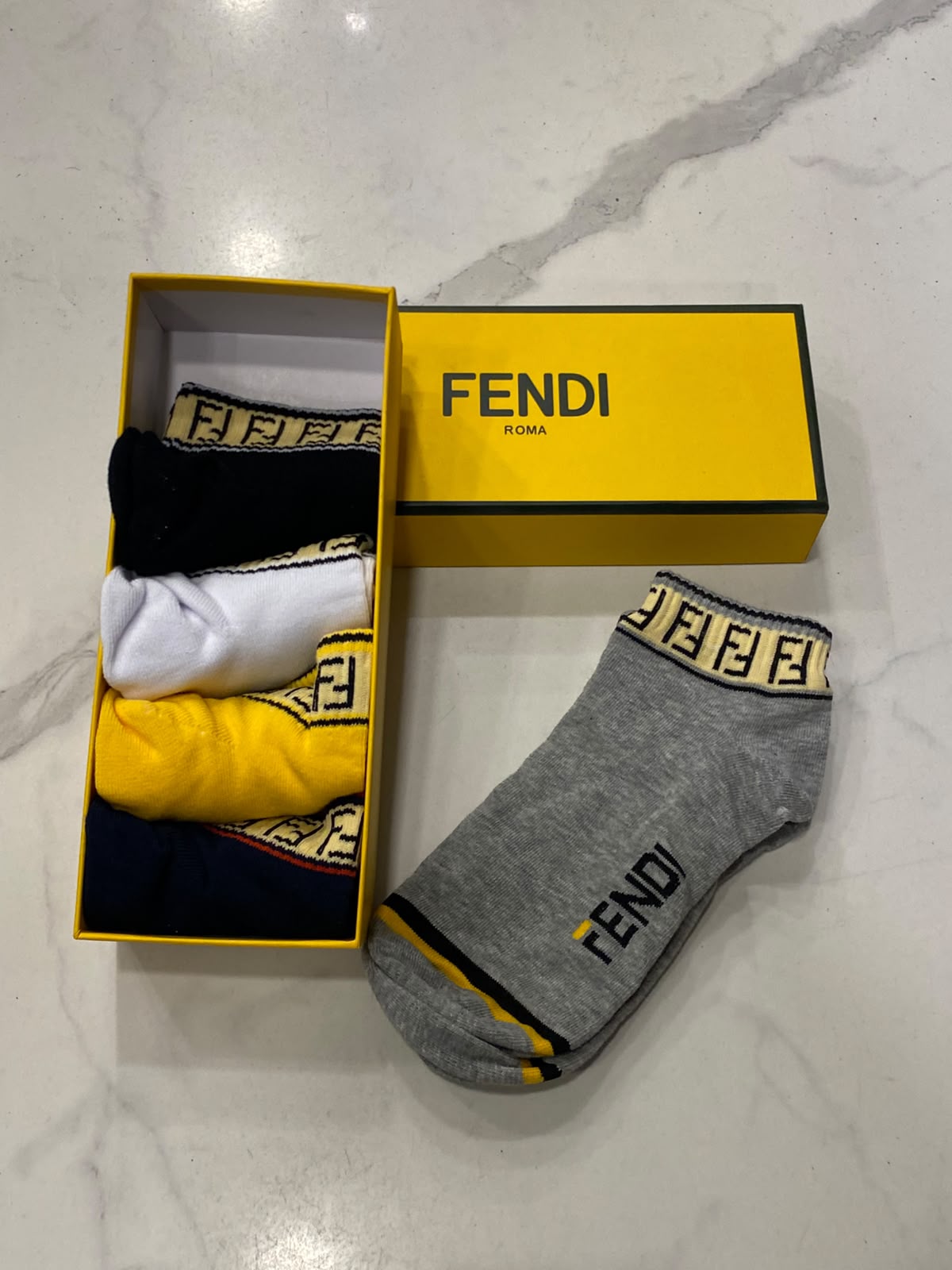 Fendi socks 218