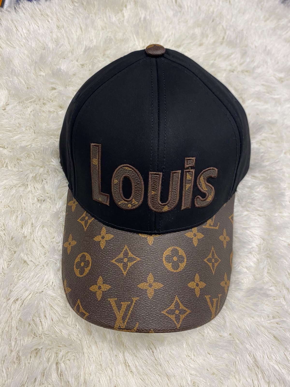 LV louis written