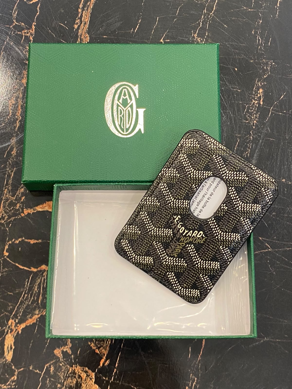 Goyard black 778