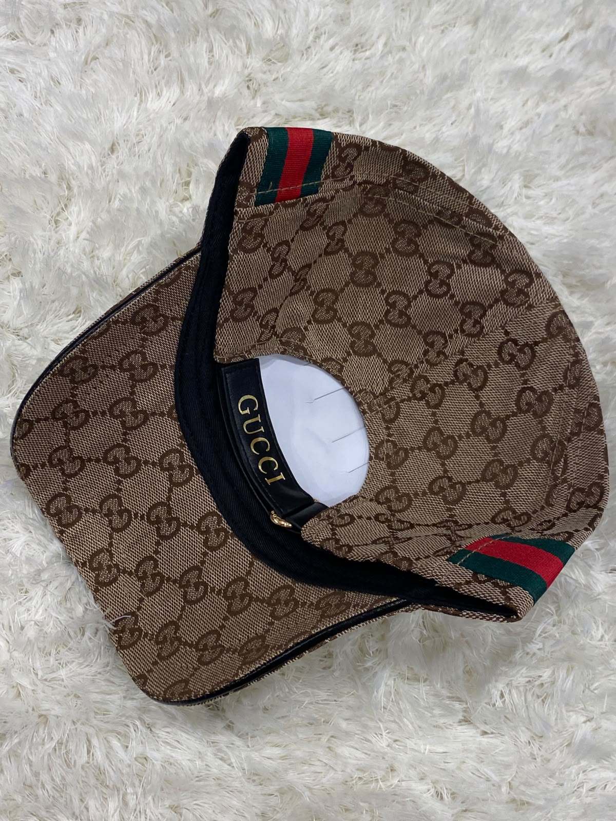 Gucci golden brown