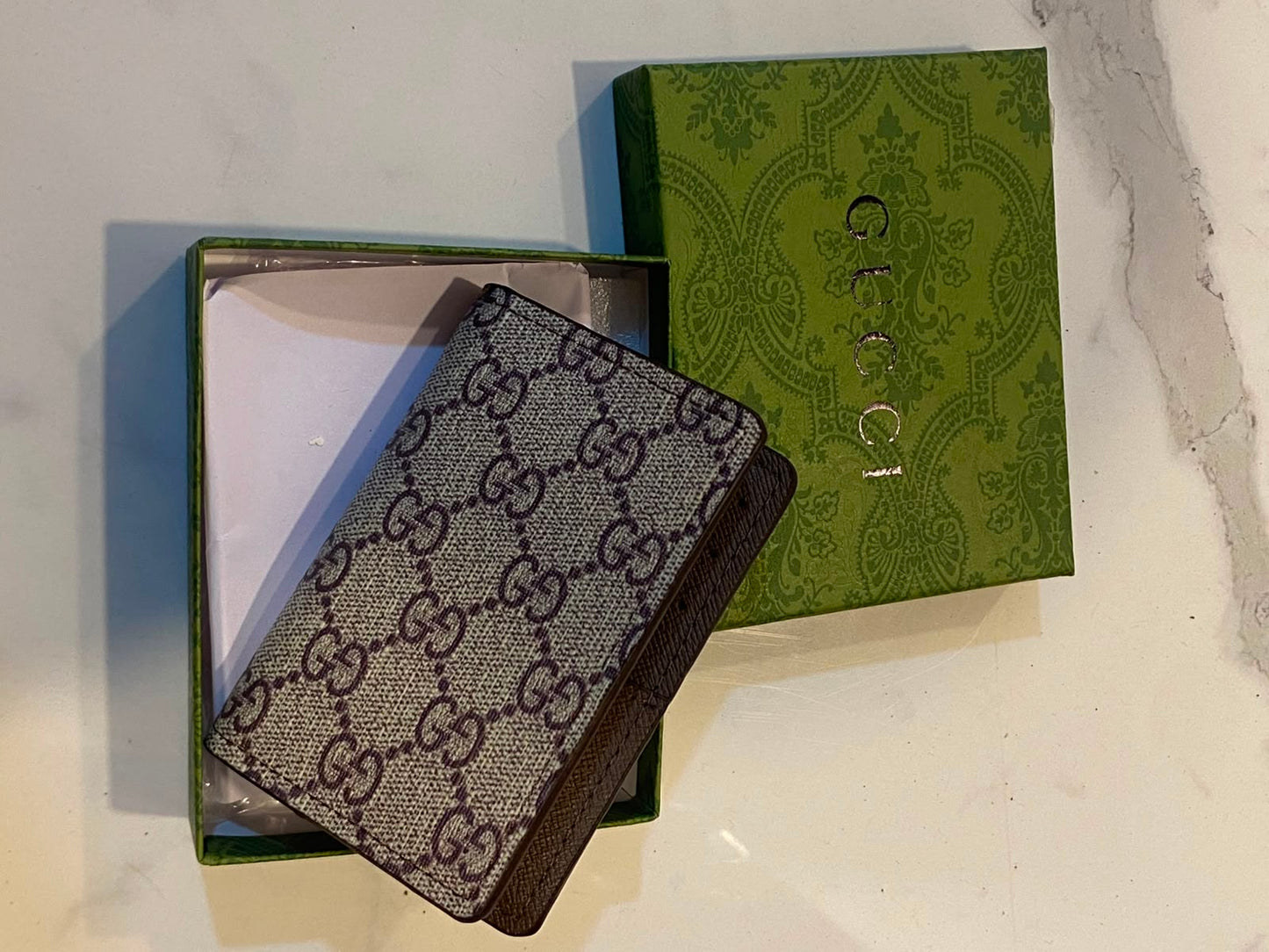 Gucci 711