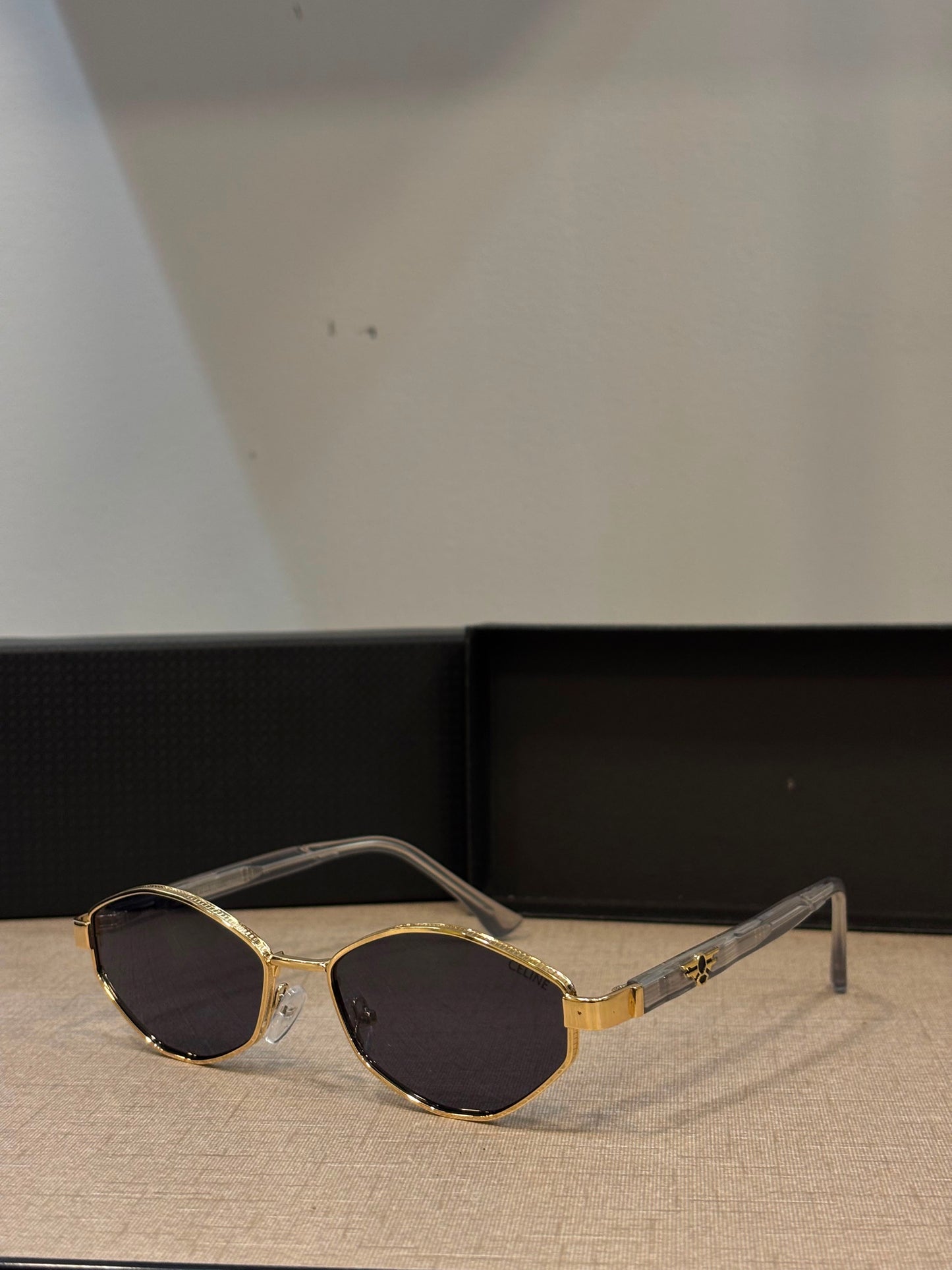 Celine 1062