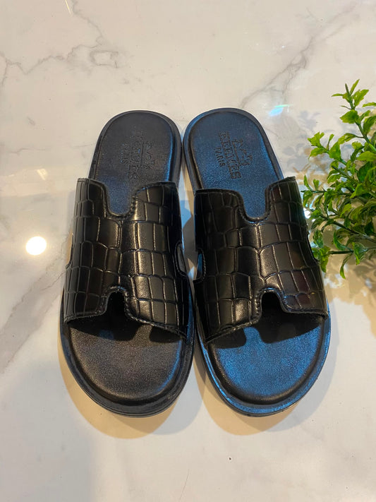 Hermes black