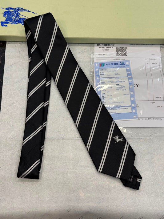 Burberry 1323