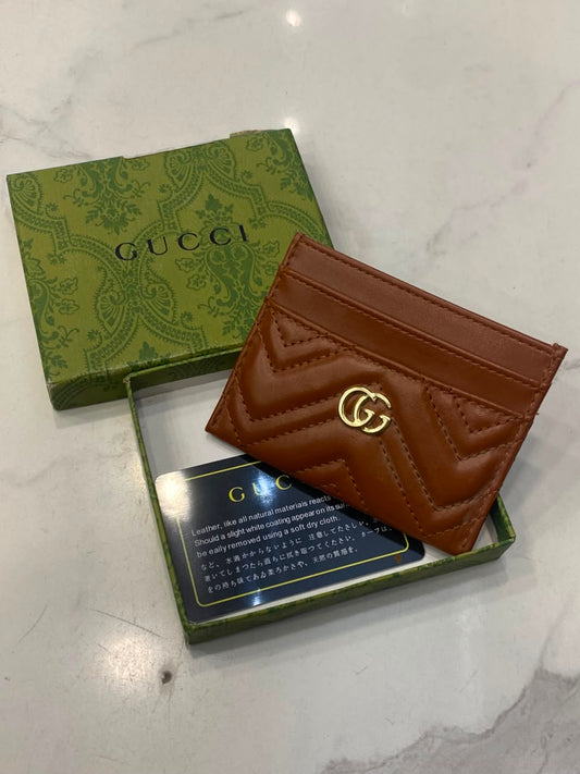 Gucci brown 748