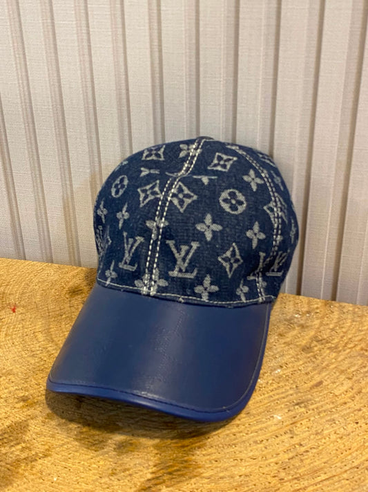 LV j10 cap