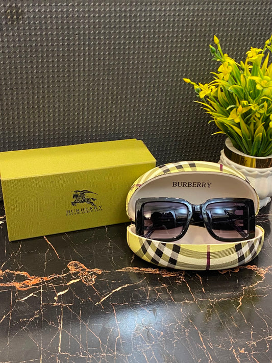 Burberry 1014
