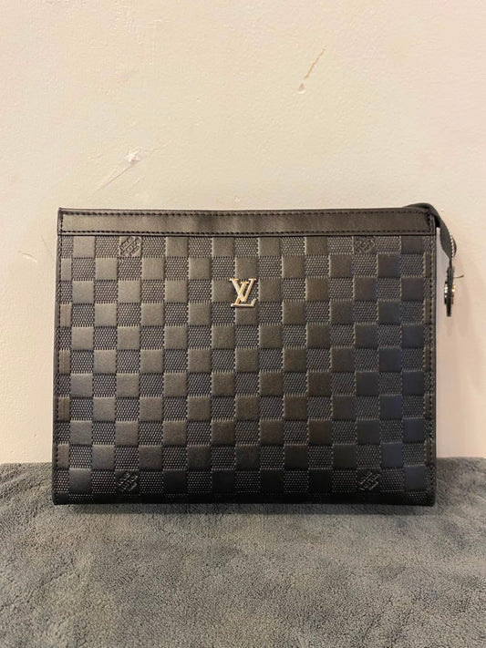 LV 009