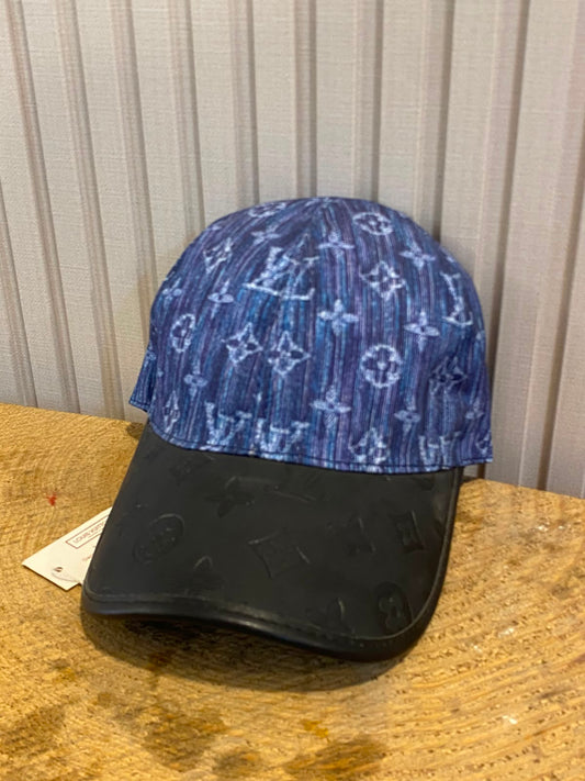 LV j4 cap