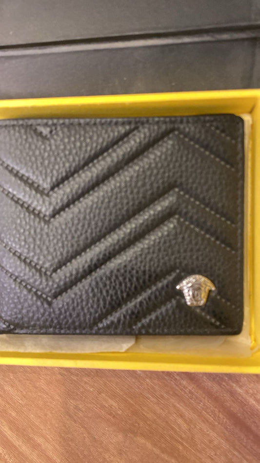 Versace v5