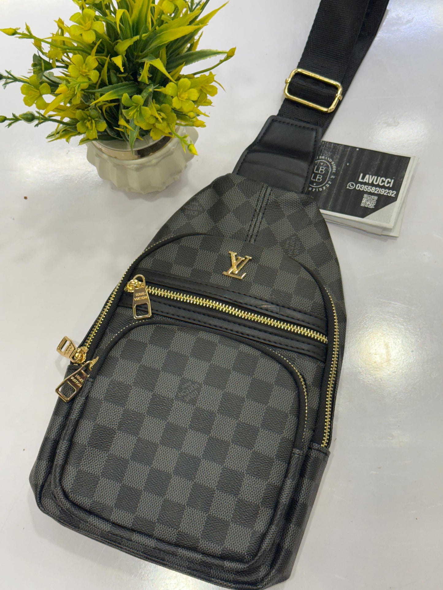 LV 4b bag
