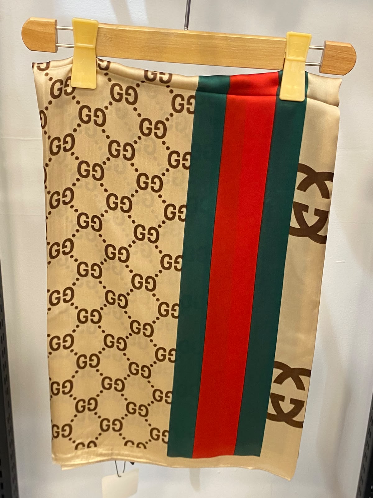 Gucci 410