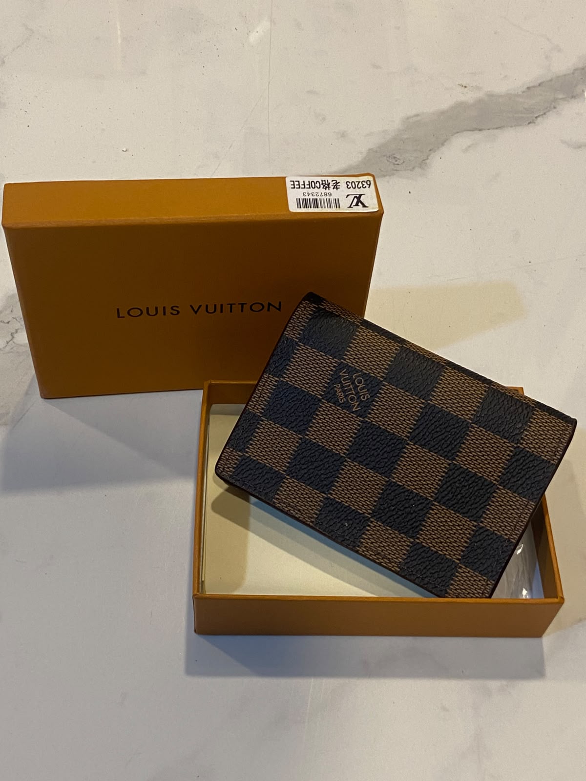 LV 712