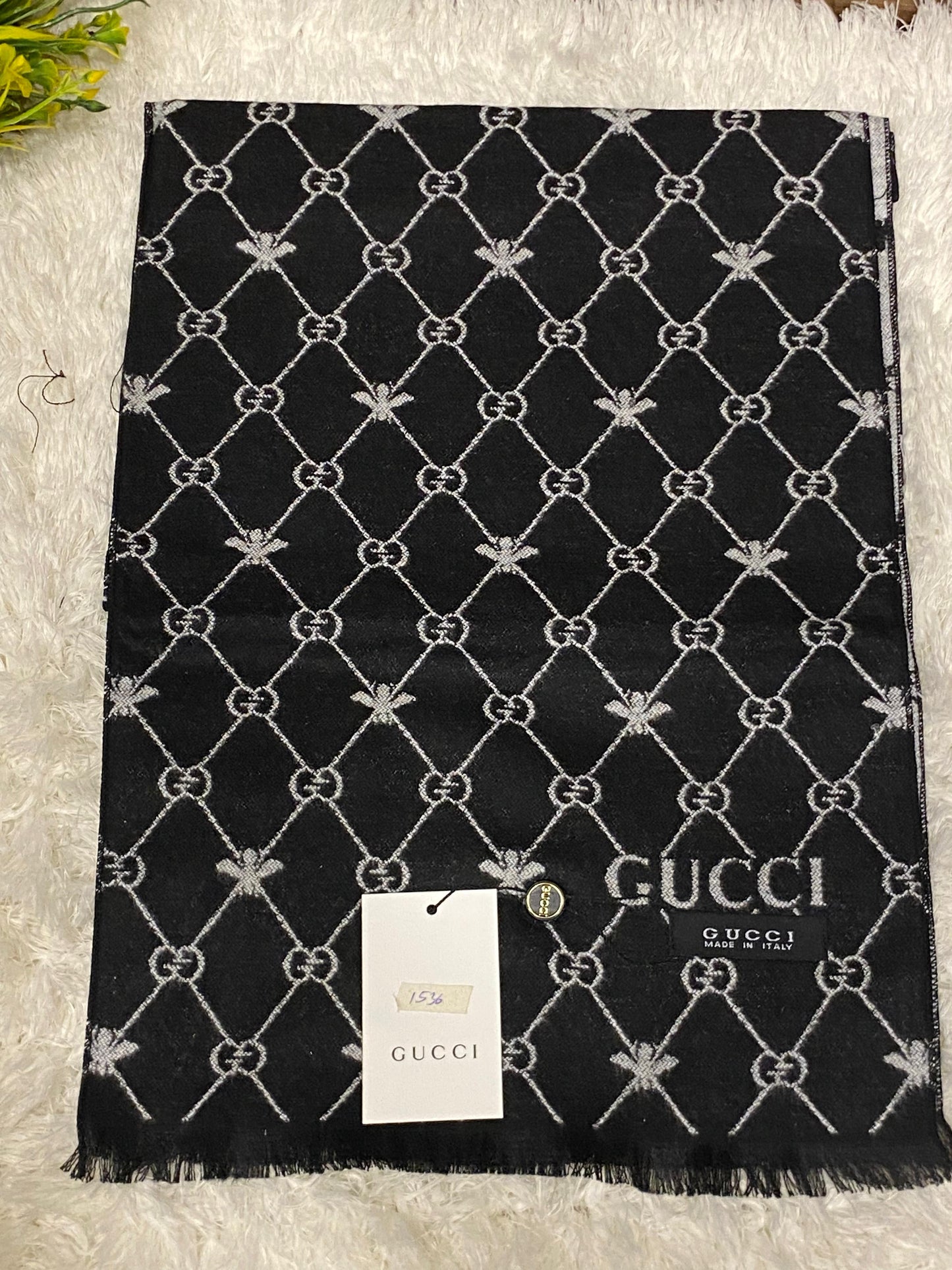 Gucci 1536