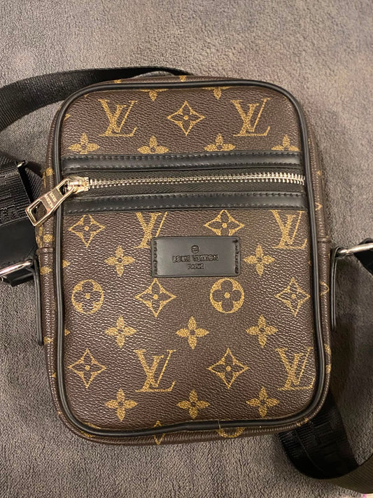 LV brown
