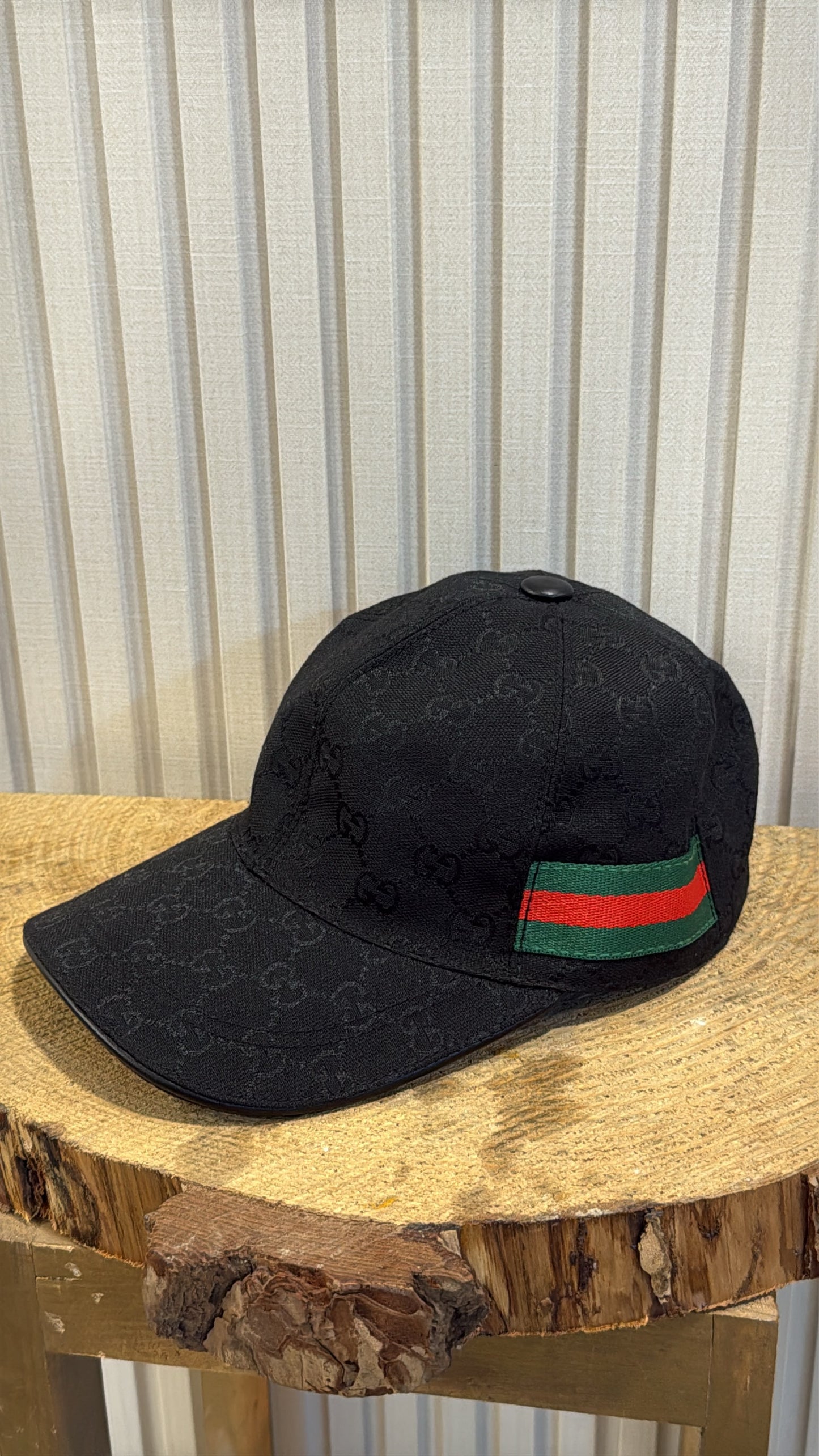 Gucci plain