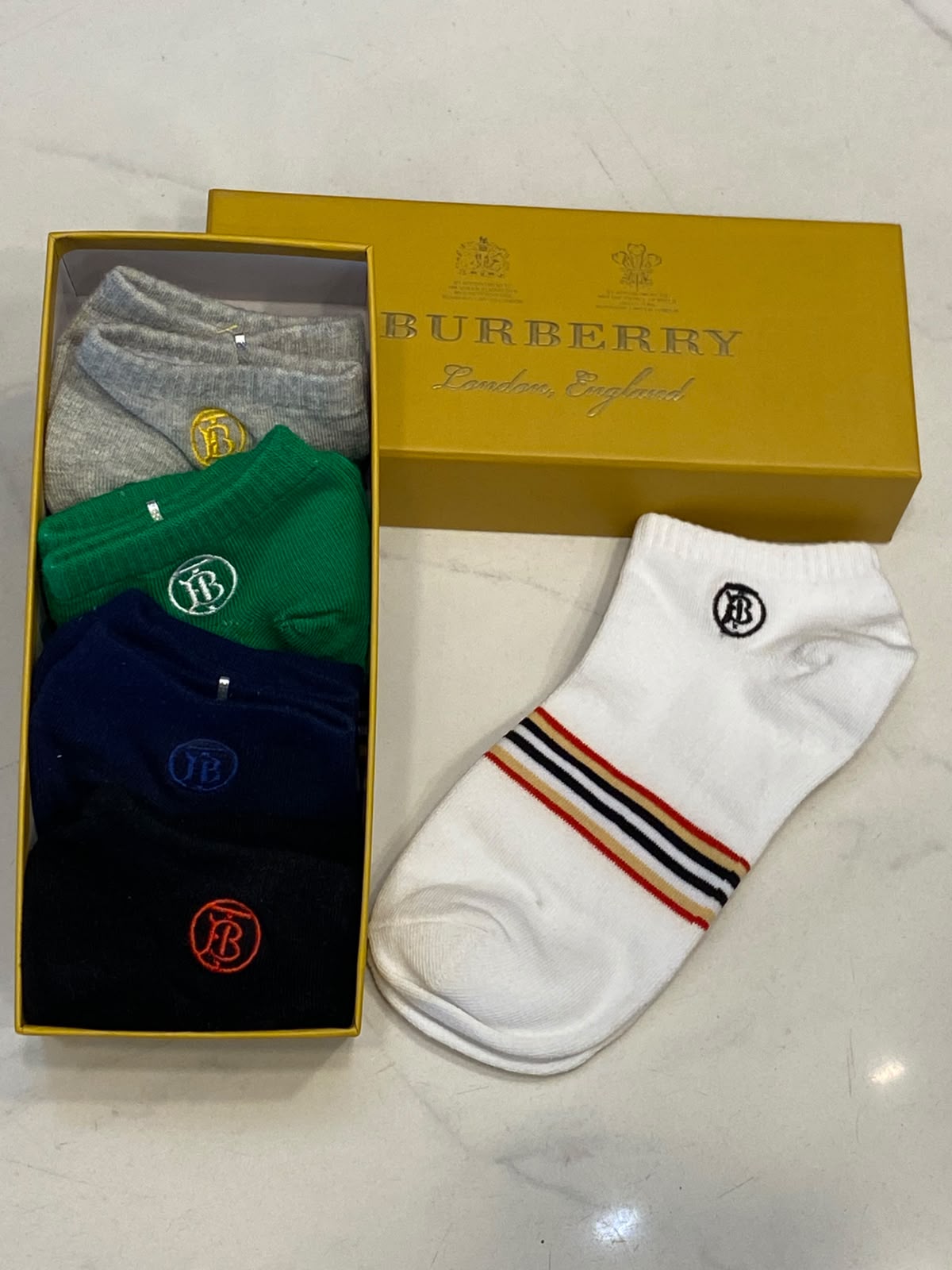 Burberry 209