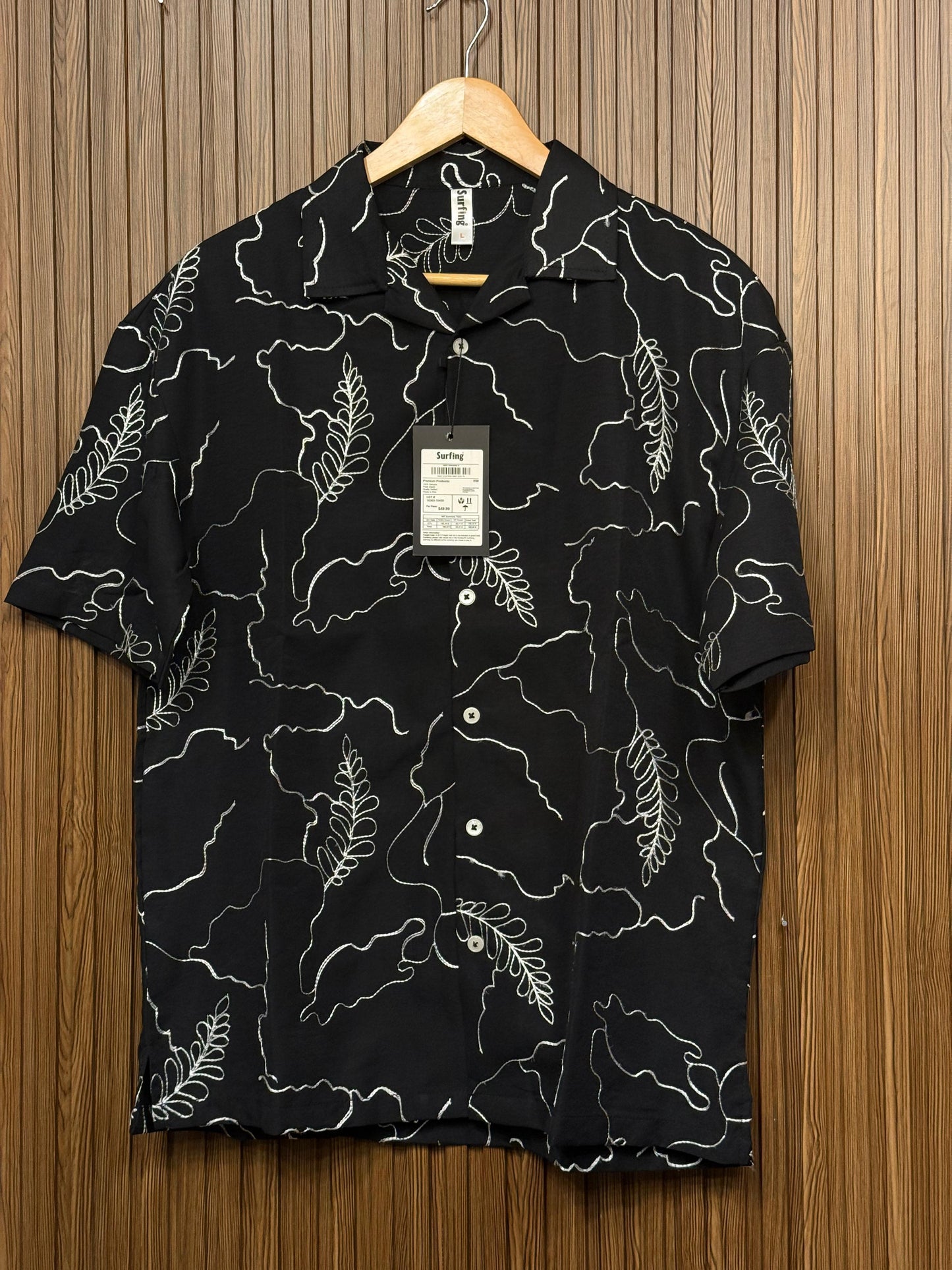 Surfing black leaf