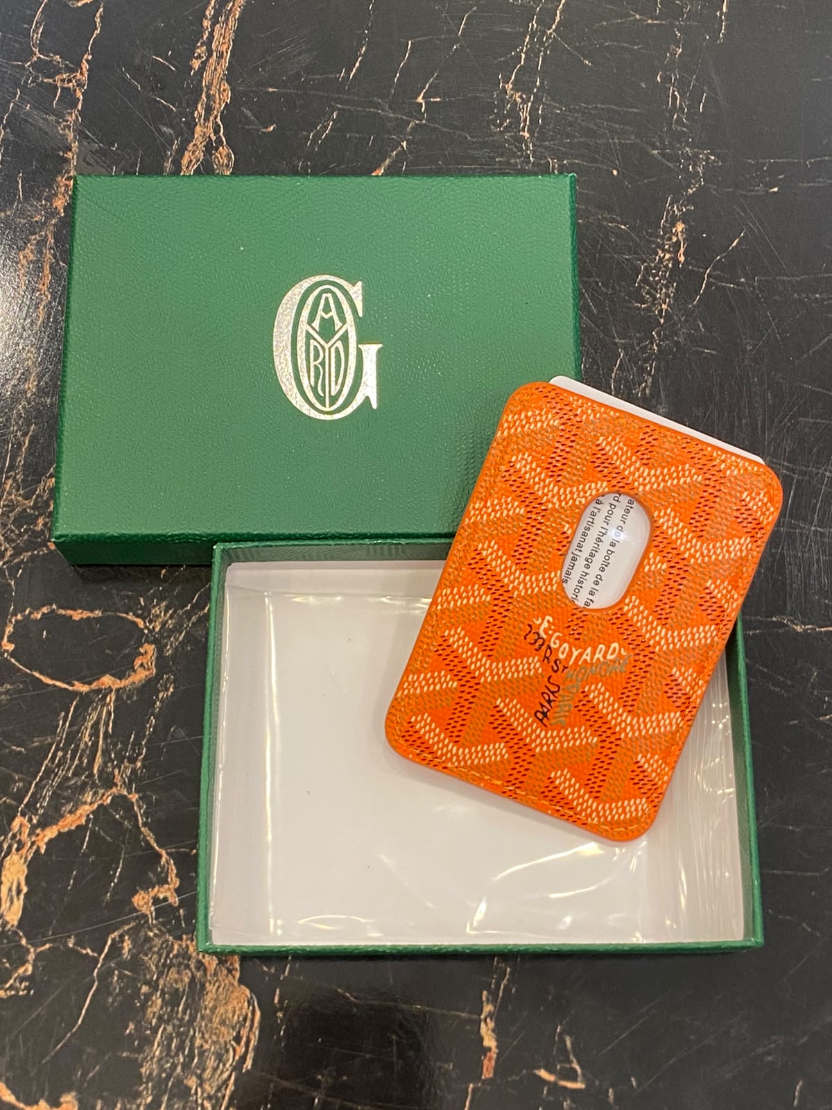 Goyard orange 780