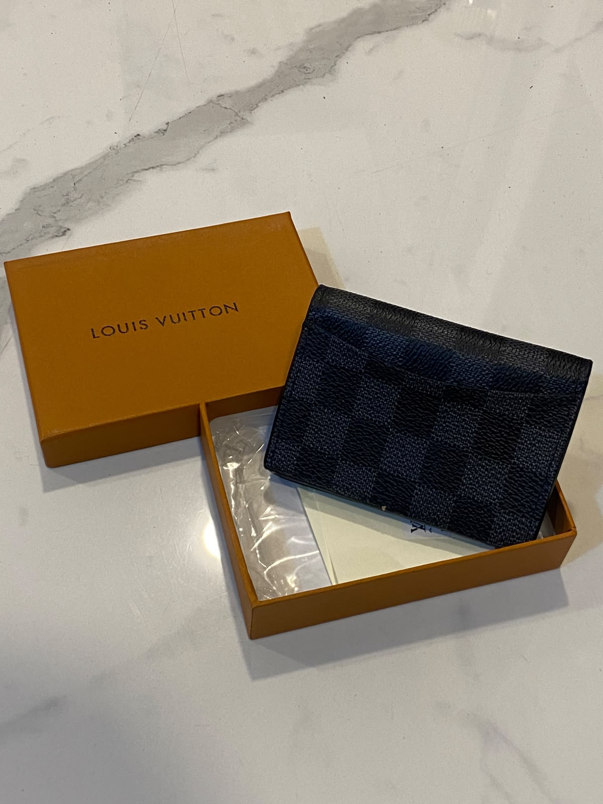 LV 164