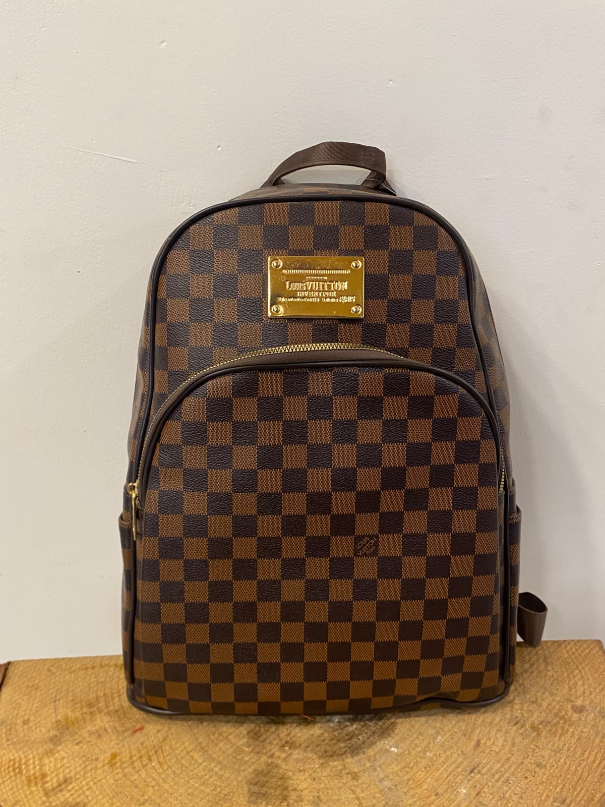 LV b bag 4