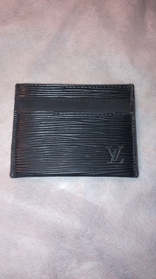 LV CD 8