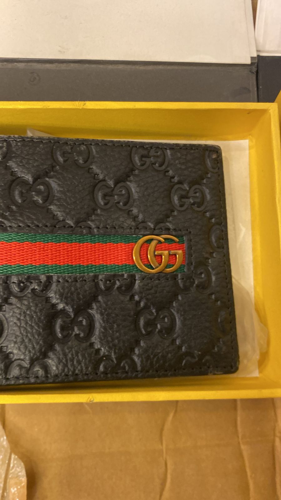 Gucci w10