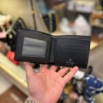 Gucci Black Shine Strip Green Wallet - Image 2