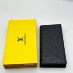 LV rexine Long Phone Space 404C wallet - Image 2
