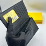 LV rexine Long Phone Space 404C wallet - Image 4