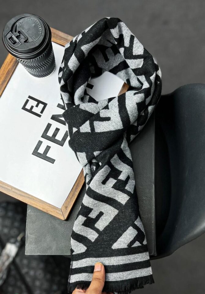 Fendi FF Bgrey Woollen Muffler