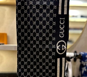 Gucci GG Side Strip Woolen Muffler