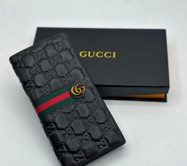Gucci Leather Long 753C phone space wallet