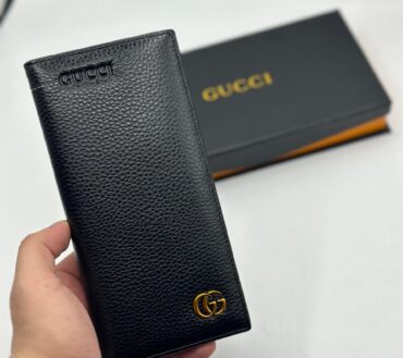 Gucci Leather long 4311C phone space wallet