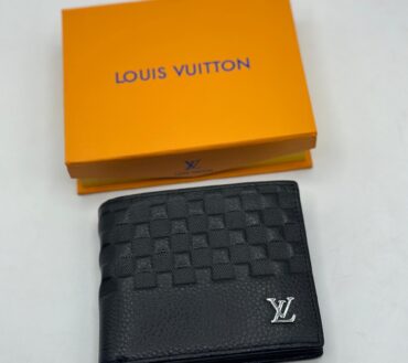 LV Leather 532A wallet