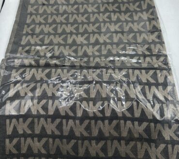 MK BBr scarf