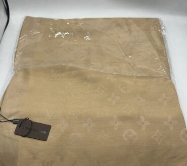 Lv CC scarf