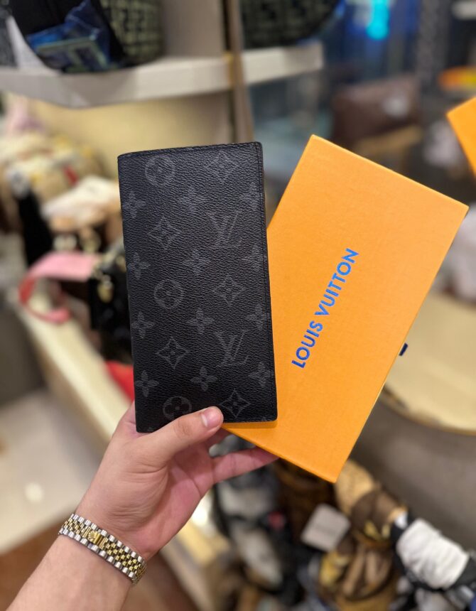 Lv black flower long wallet