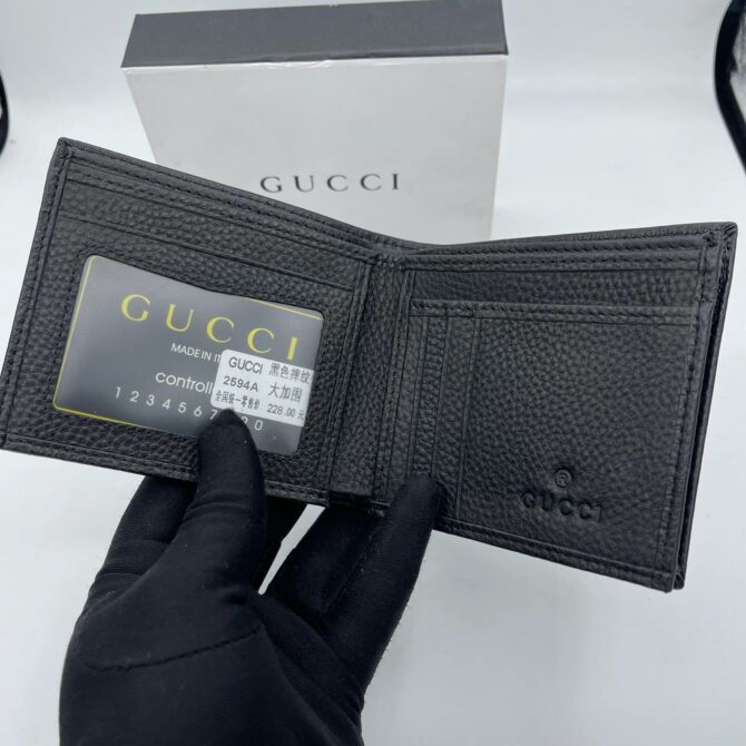 Gucci leather 346A