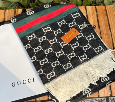 Gucci shawl