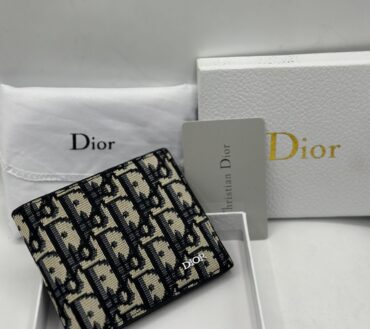 Dior-D1 wallet