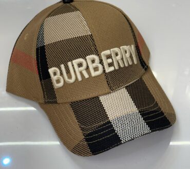 Burberry White Text Cap