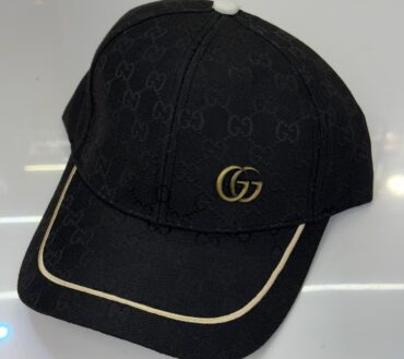 Gucci black g9 cap