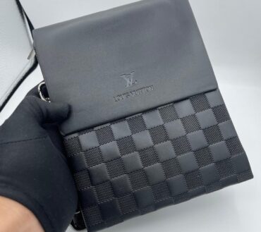 Lv BCE black Side Bag