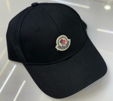Moncler Black Cap