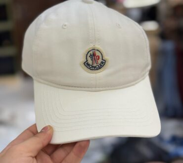 Moncler White Cap