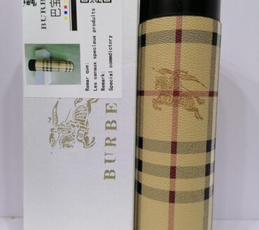 Burbeery Digital water bottle