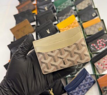 Goyard cream card holder
