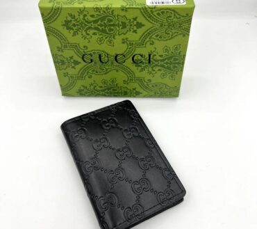 Gucci EMB card smart wallet