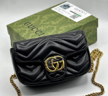 Gucci small party bag